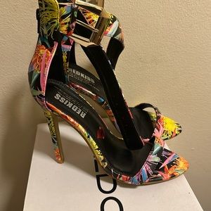 Flower print heels